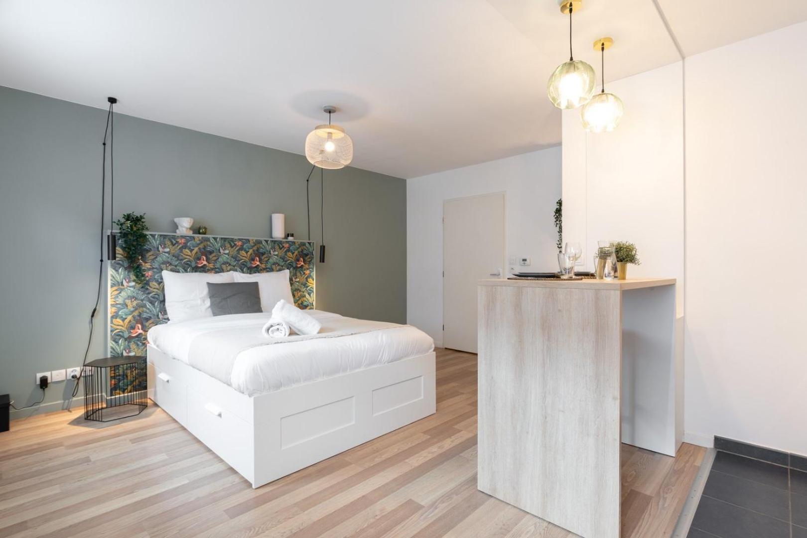Wazemmes - Functional Studio With Parking Space! Лилль Экстерьер фото